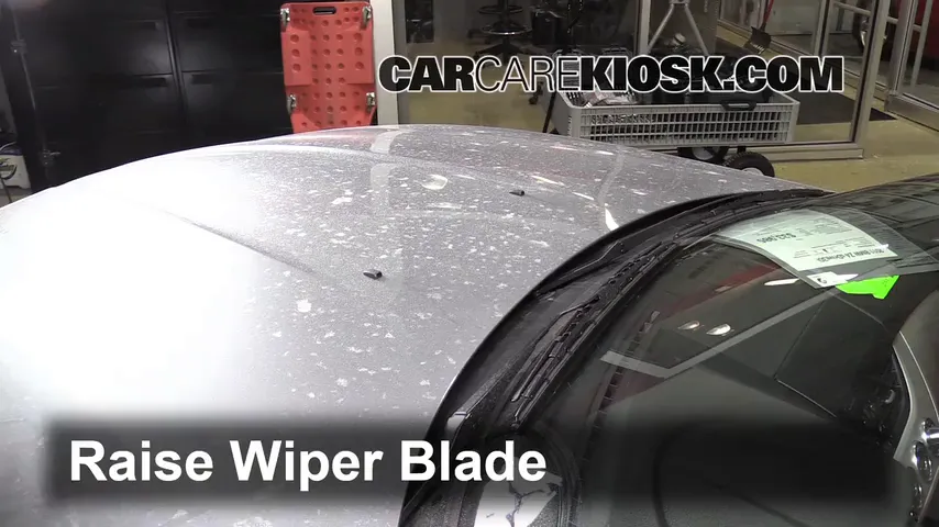 2011 BMW Z4 sDrive30i 3.0L 6 Cyl. Windshield Wiper Blade (Front)
